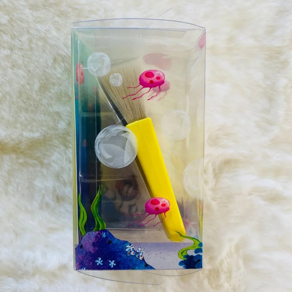 Wet 'N Wild Spongebob Squarepants Flat Kabuki Brush Limited Edition, NEW